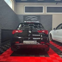 Alfa Romeo Giulietta Super 1,4 TB MultiAir TCT Limousine voll