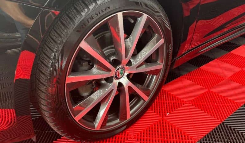 Alfa Romeo Giulietta Super 1,4 TB MultiAir TCT Limousine voll