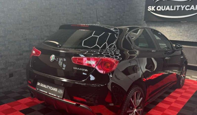 Alfa Romeo Giulietta Super 1,4 TB MultiAir TCT Limousine voll