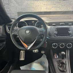 Alfa Romeo Giulietta Super 1,4 TB MultiAir TCT Limousine voll