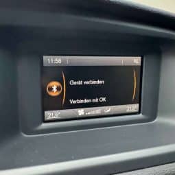 Volvo V40 D2 Kinetic Limousine voll