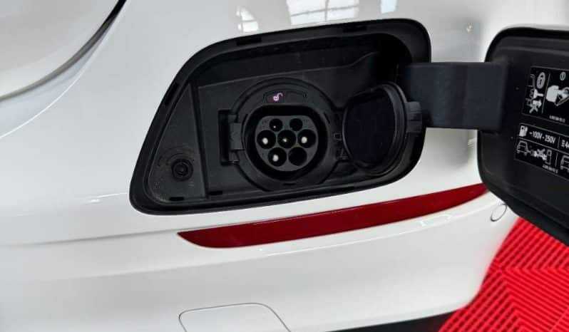 Mercedes-Benz E-Klasse E 300 de PHEV 4Matic Aut. AMG LINE Limousine voll