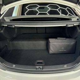 Mercedes-Benz E-Klasse E 300 de PHEV 4Matic Aut. AMG LINE Limousine voll