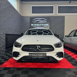 Mercedes-Benz E-Klasse E 300 de PHEV 4Matic Aut. AMG LINE Limousine voll