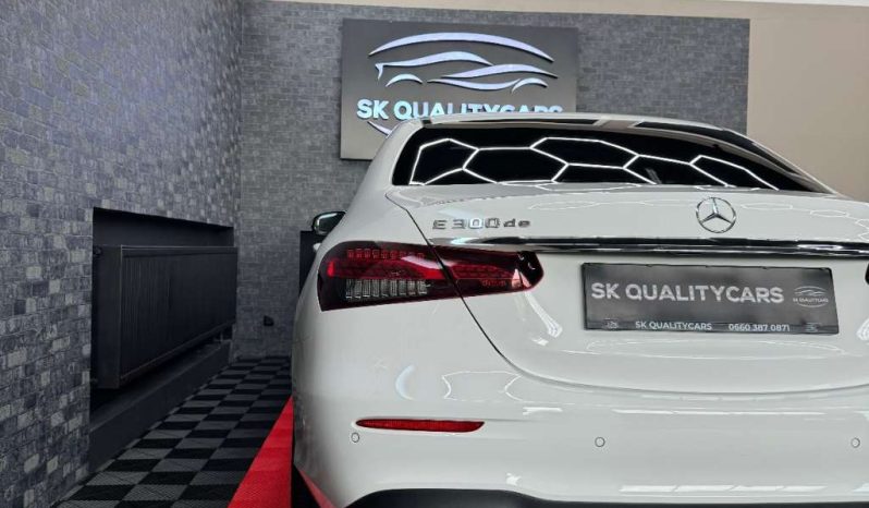 Mercedes-Benz E-Klasse E 300 de PHEV 4Matic Aut. AMG LINE Limousine voll