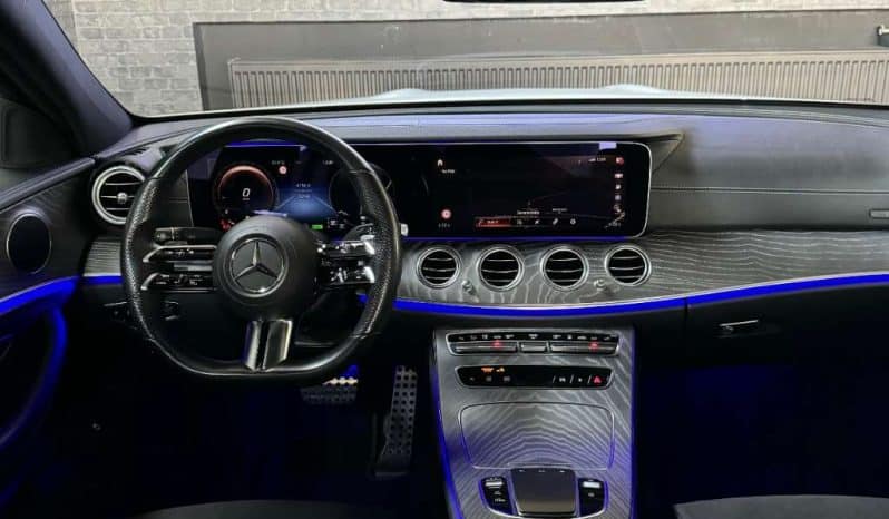 Mercedes-Benz E-Klasse E 300 de PHEV 4Matic Aut. AMG LINE Limousine voll
