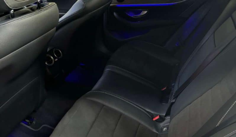 Mercedes-Benz E-Klasse E 300 de PHEV 4Matic Aut. AMG LINE Limousine voll
